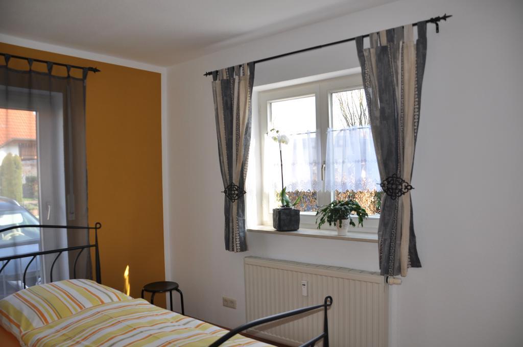 Double Two Lodge Kappel-Grafenhausen Exteriör bild