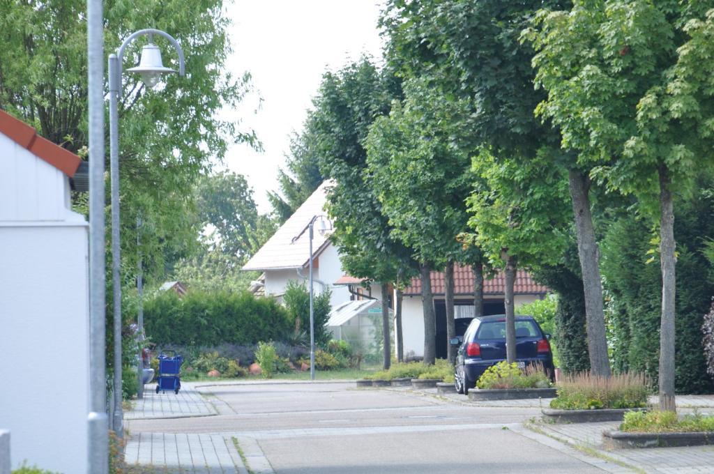 Double Two Lodge Kappel-Grafenhausen Exteriör bild